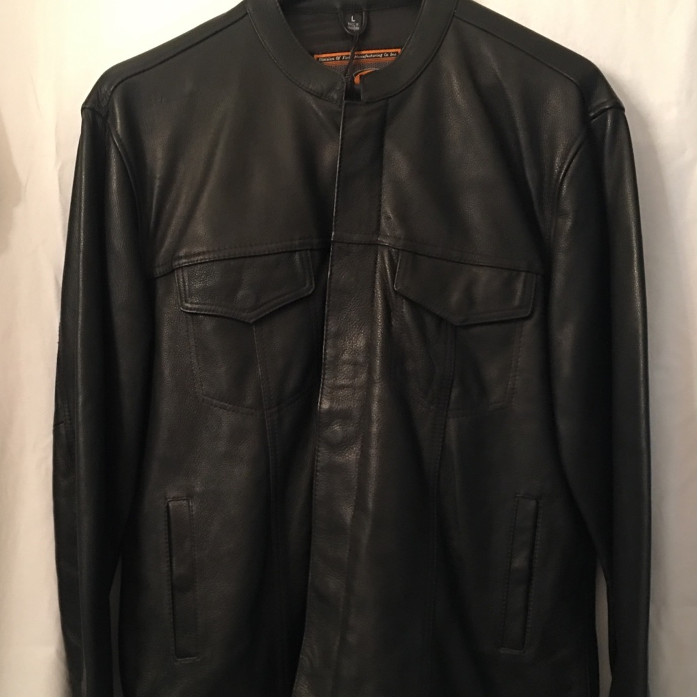 Men’s Black leather jacket